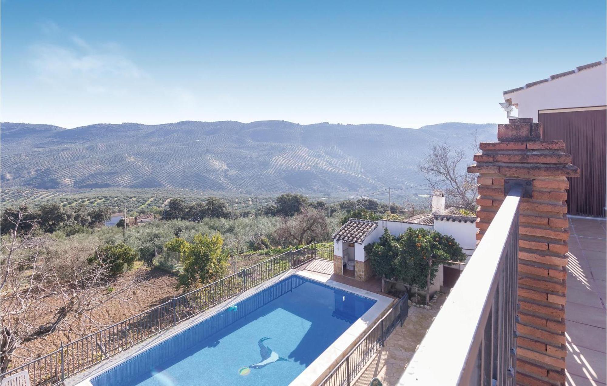 8 Bedroom Lovely Home In Iznájar Extérieur photo